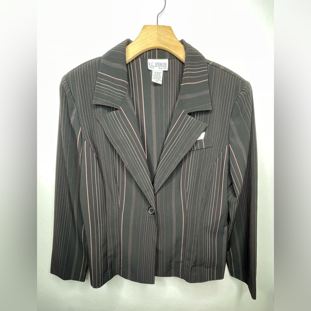 K.C Spencer New York Womens Striped Blazer Jacket w/front Button & Shoulder Pads